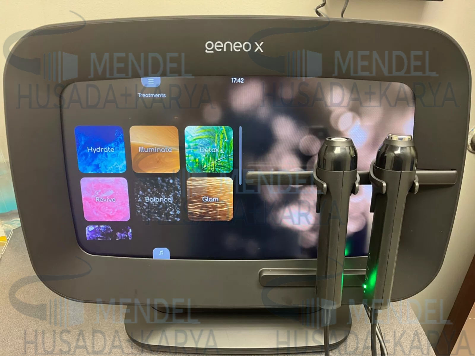 Geneo X Glo2 Facial Machine For Sale