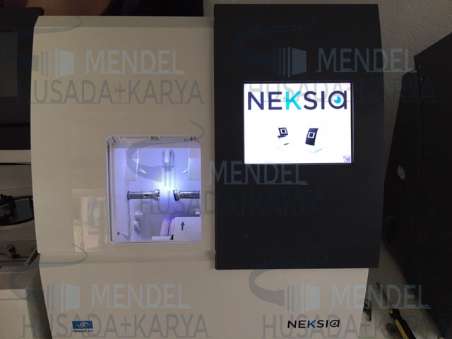 Essilor Neksia 600 Edging System